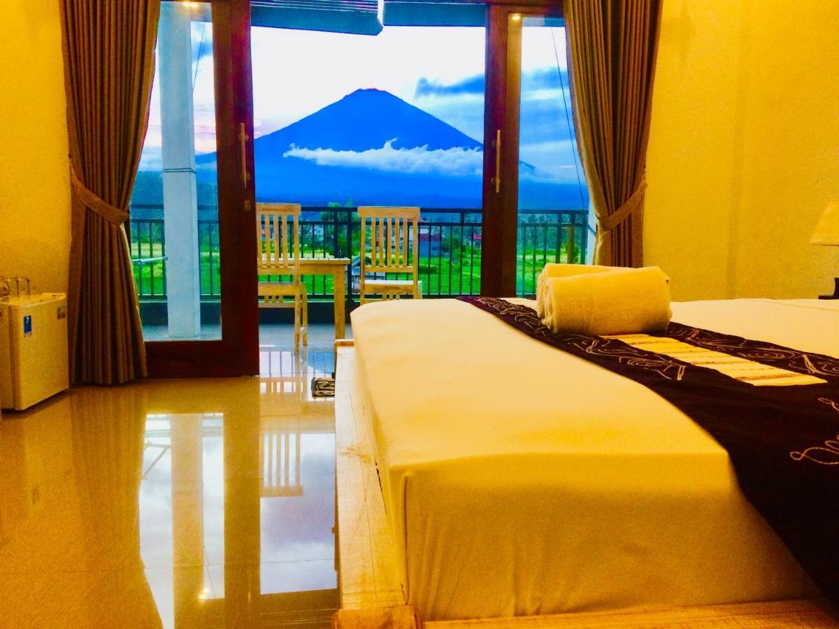 D'Uma Amed Homestay Exterior photo