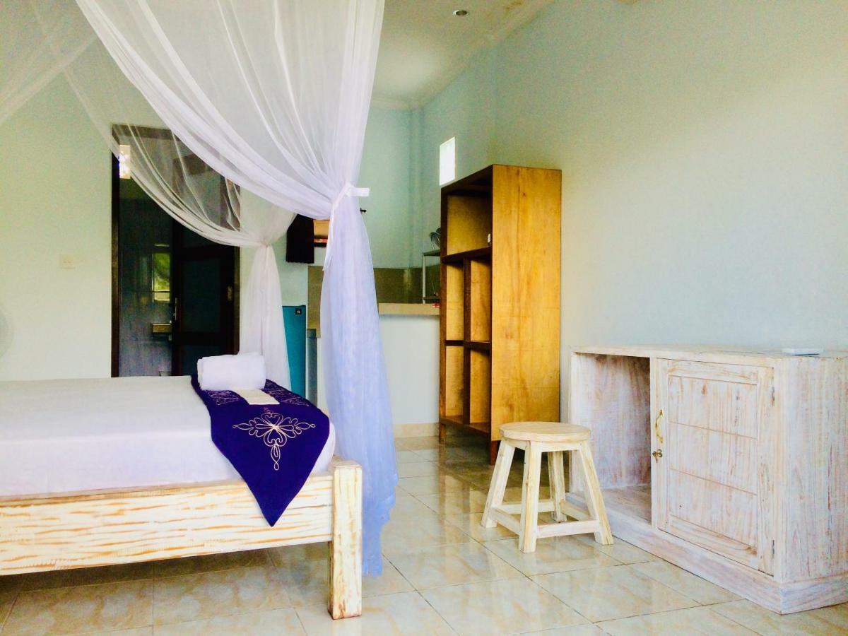 D'Uma Amed Homestay Exterior photo